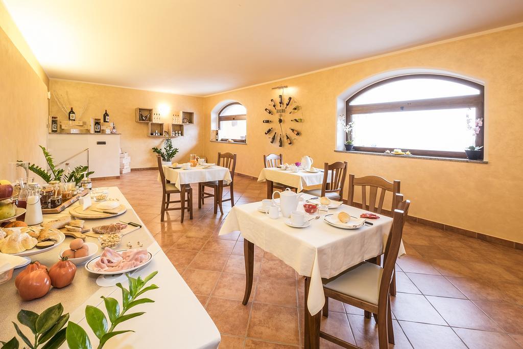 Costa Catterina B&B Castagnito Exterior photo