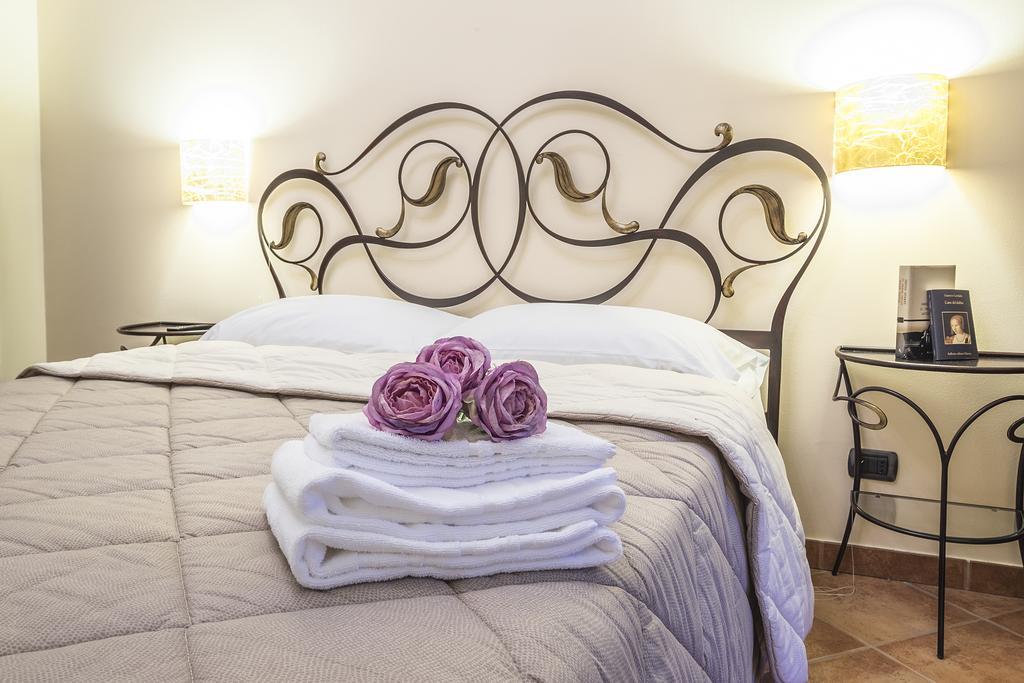 Costa Catterina B&B Castagnito Exterior photo